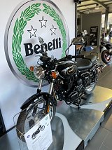 Showroom Benelli